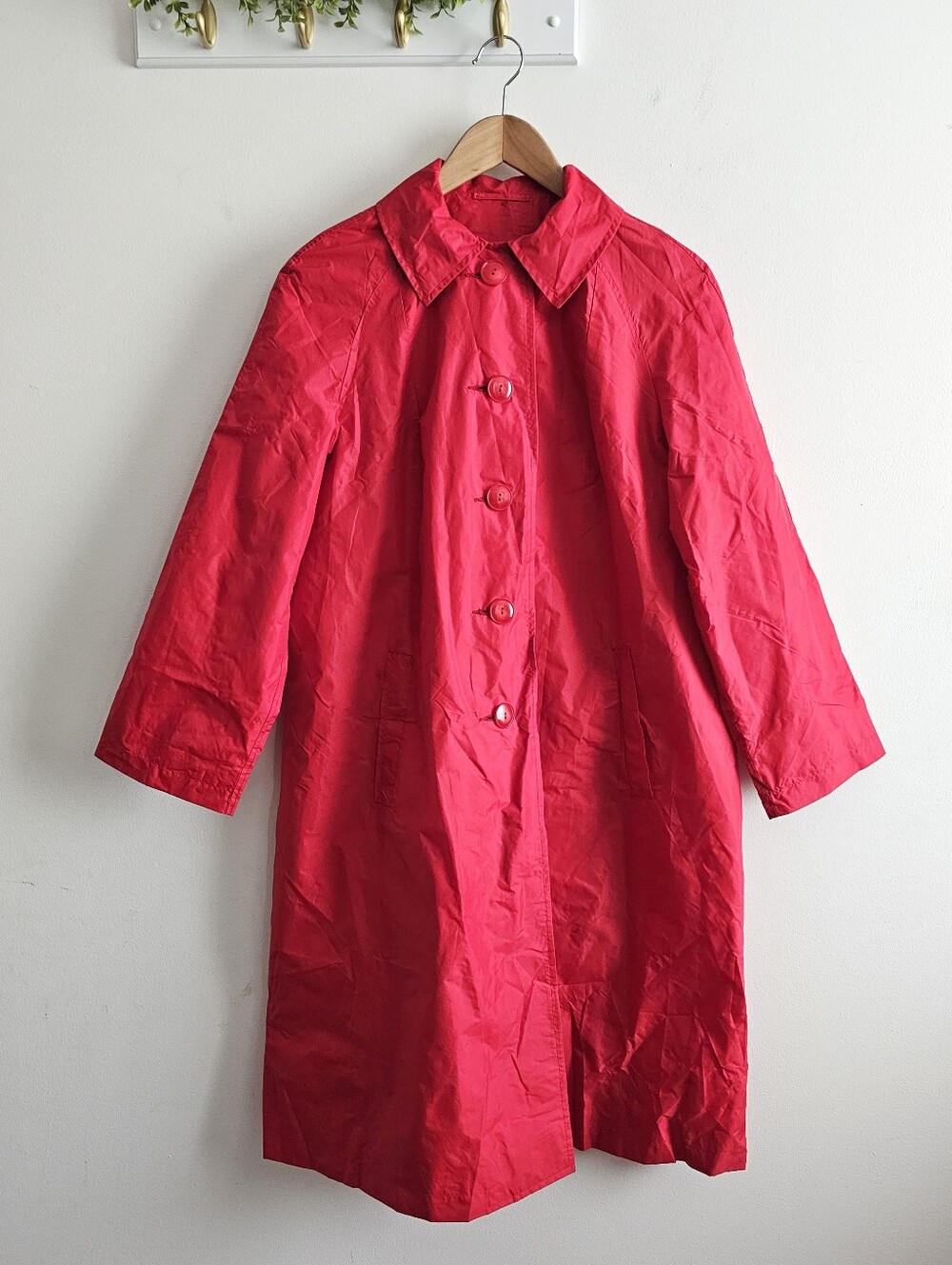 Vintage 80s The Alligator Original Red Packable Raincoat Trench Coat Hooded Sz 6